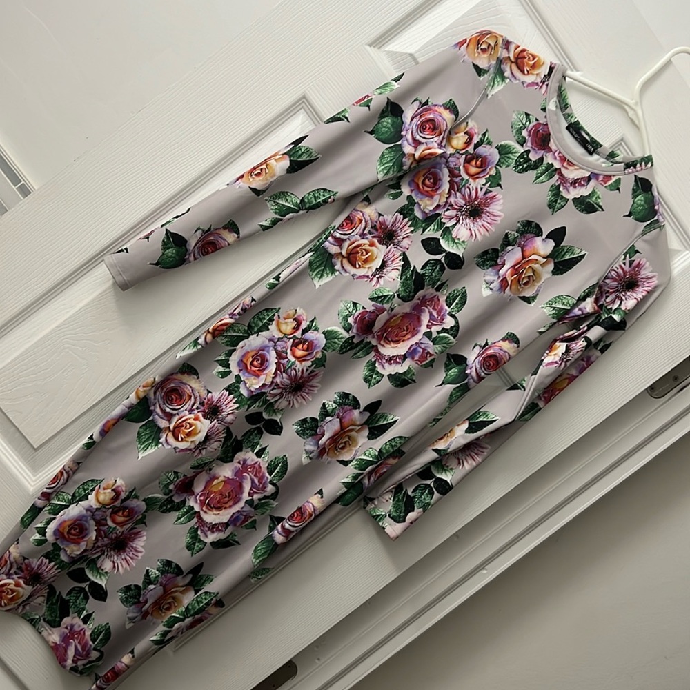 Zara dress only worn once.